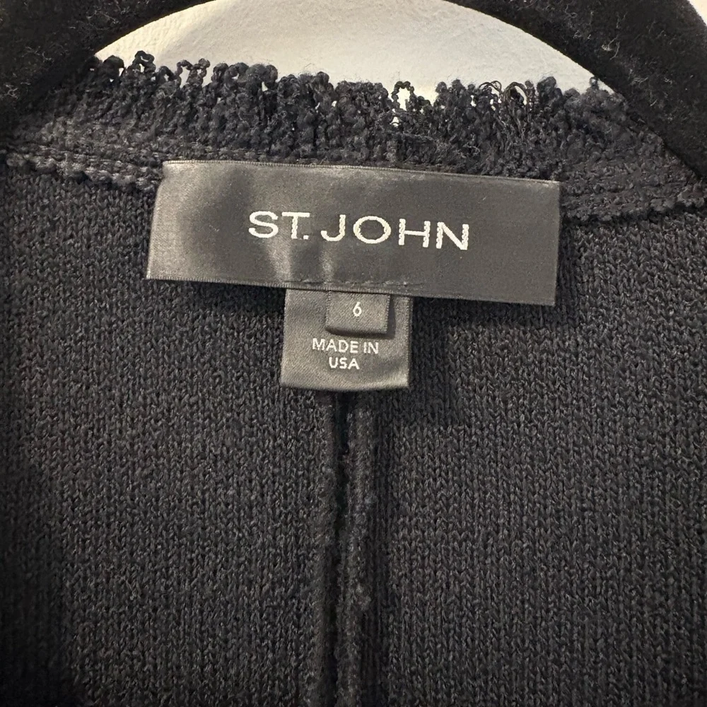 St. John Tweed Jacket Size 6 - Picture 4 of 5